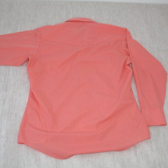 Shelpers Women's‎ Salmon pink long sleeve button down shirt, Size XL - Picture 9 of 9